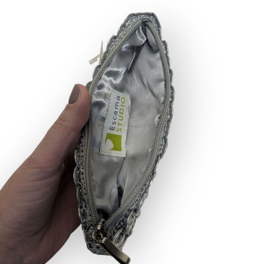 Escama Studio Recycled Aluminum Pull Tab Clutch Wallet NWT - Picture 3 of 8